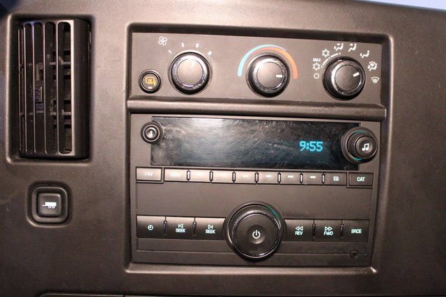 Used 2023 GMC Savana 2500 Extended w/ Driver Convenience Package image 23