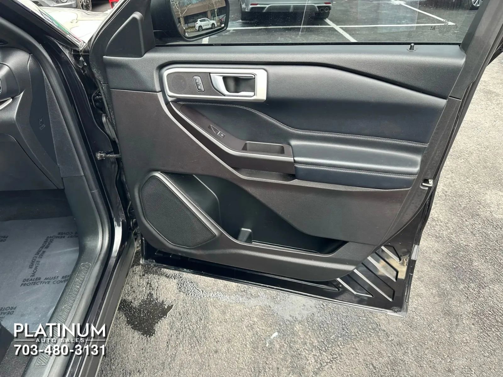 Used 2020 Ford Explorer XLT w/ Equipment Group 202A image 18