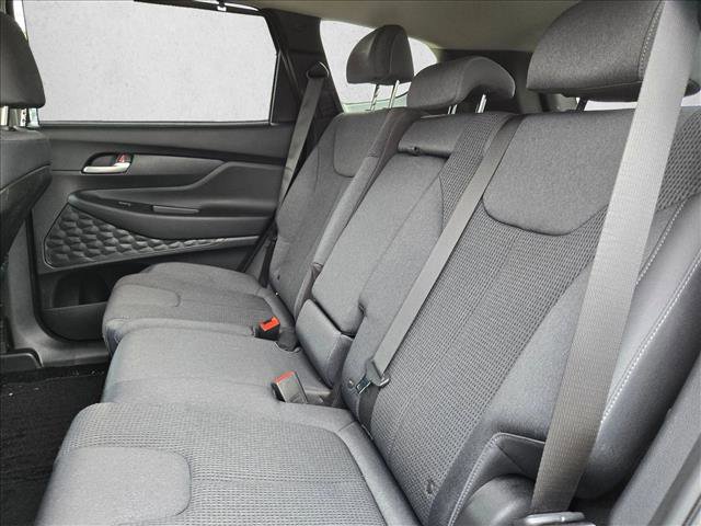 Used 2021 Hyundai Santa Fe SEL w/ Convenience Package image 17