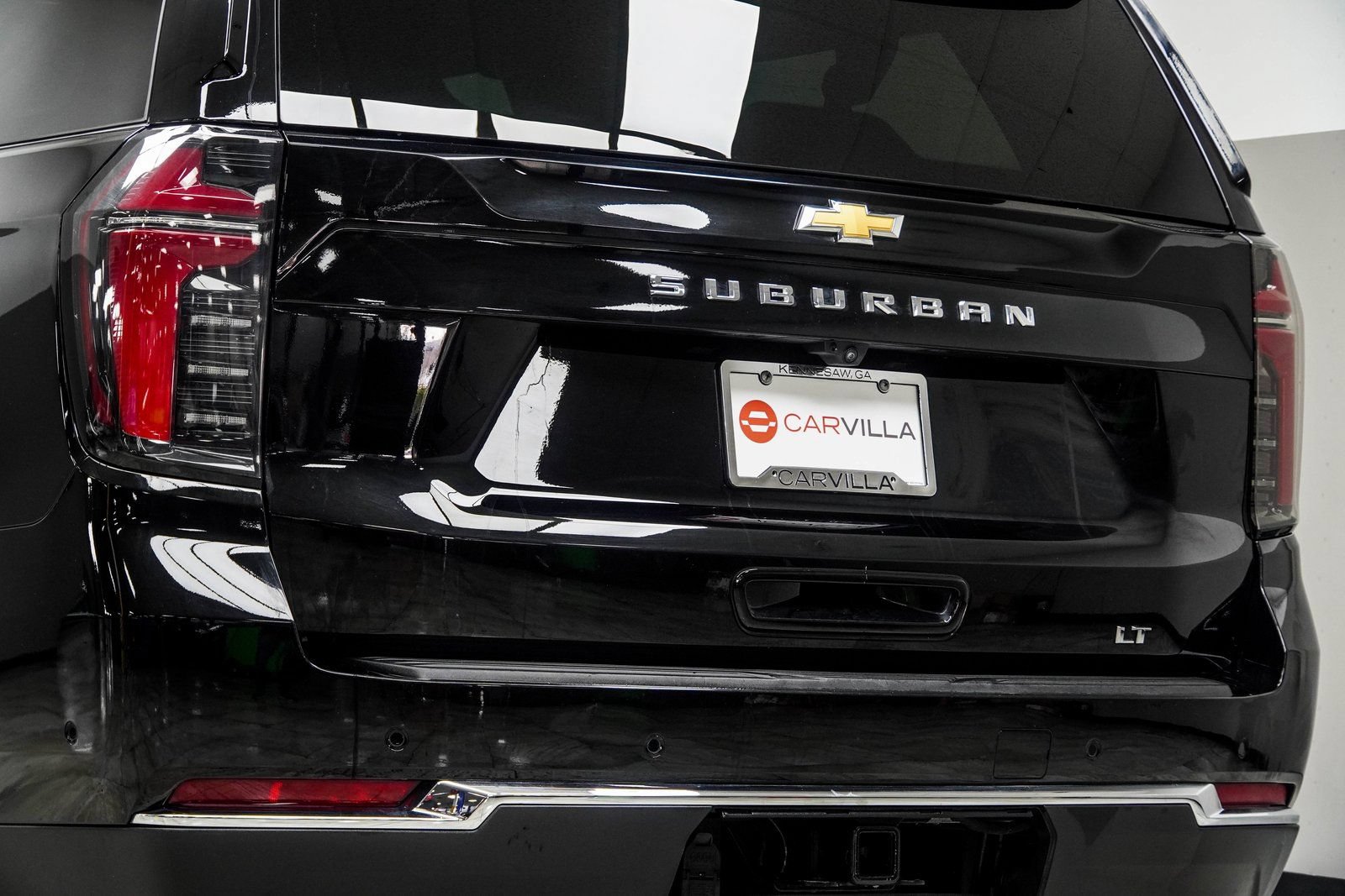 Used 2025 Chevrolet Suburban LT AWD/4WD image 15