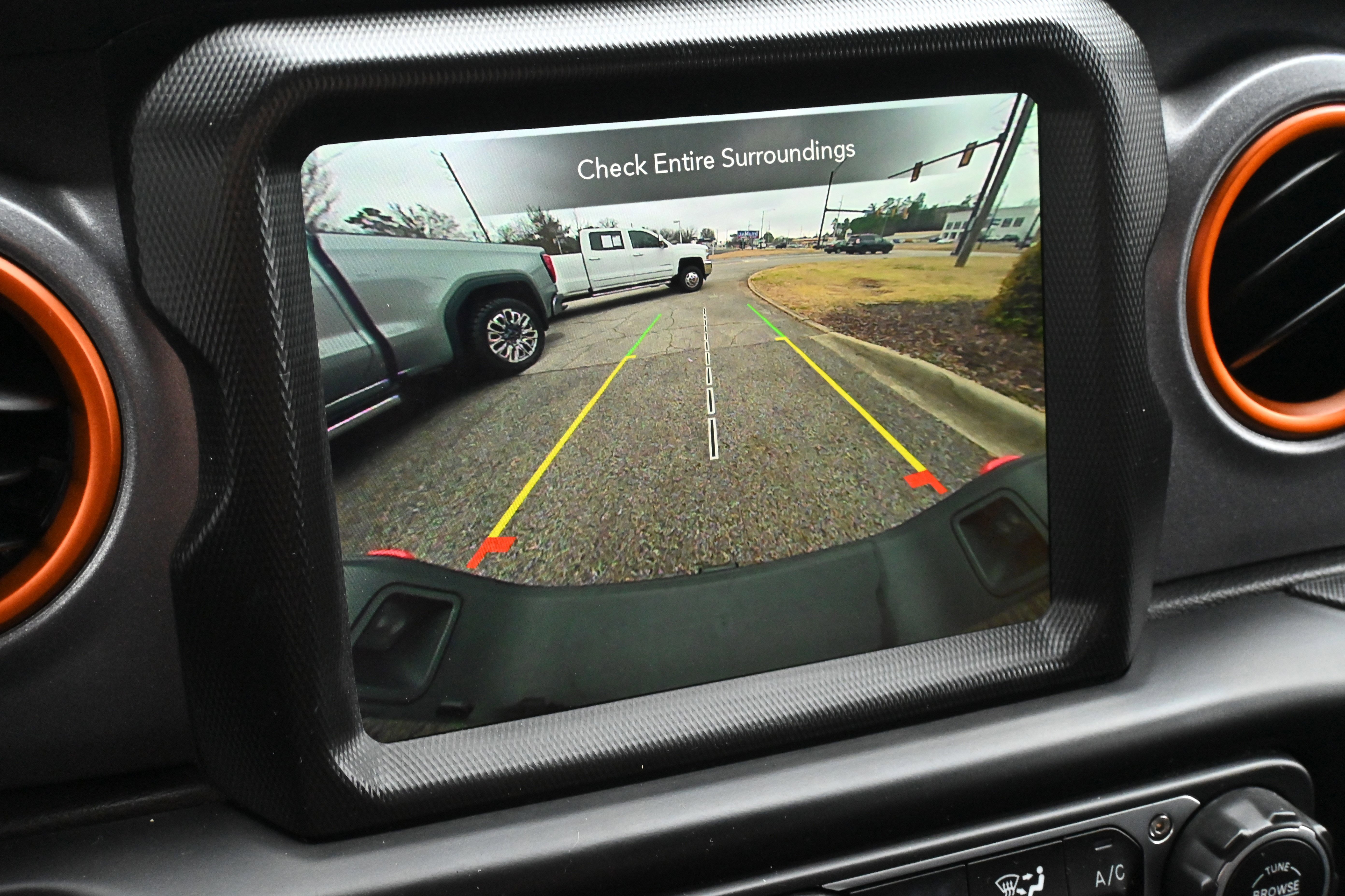 Used 2022 Jeep Gladiator Mojave image 14