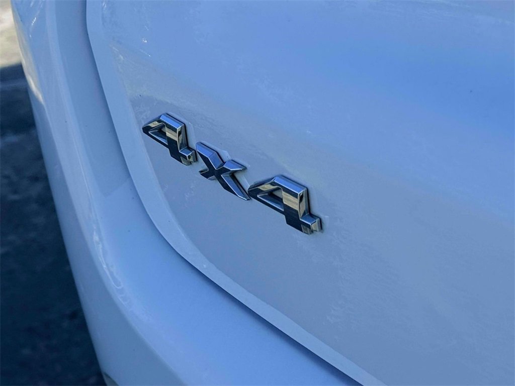 Used 2024 Jeep Compass Latitude image 10