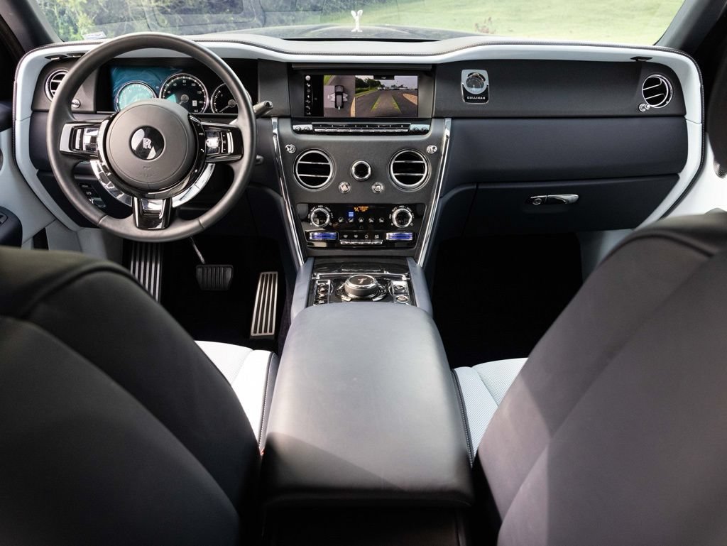 Certified 2022 Rolls-Royce Cullinan w/ Cullinan Package AWD/4WD image 52