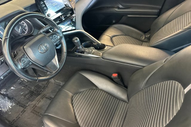 Used 2024 Toyota Camry SE FWD image 12