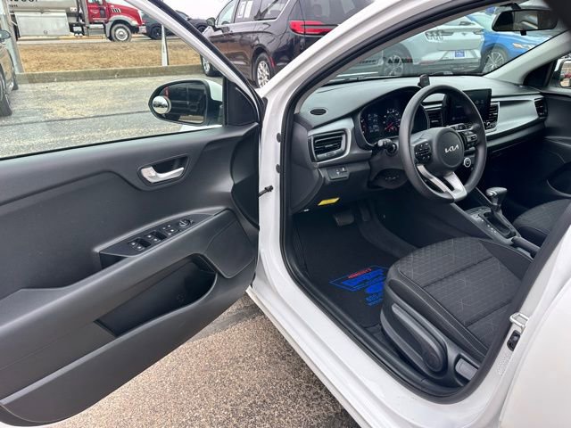 Used 2023 Kia Rio S FWD image 9