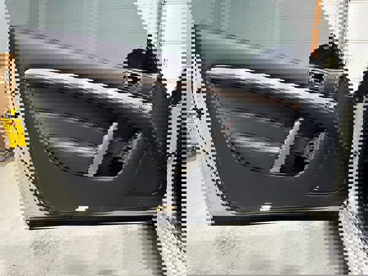 Used 2011 INFINITI G37 Sport image 18