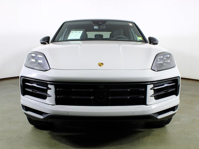 Certified 2026 Porsche Cayenne Coupe AWD/4WD image 10
