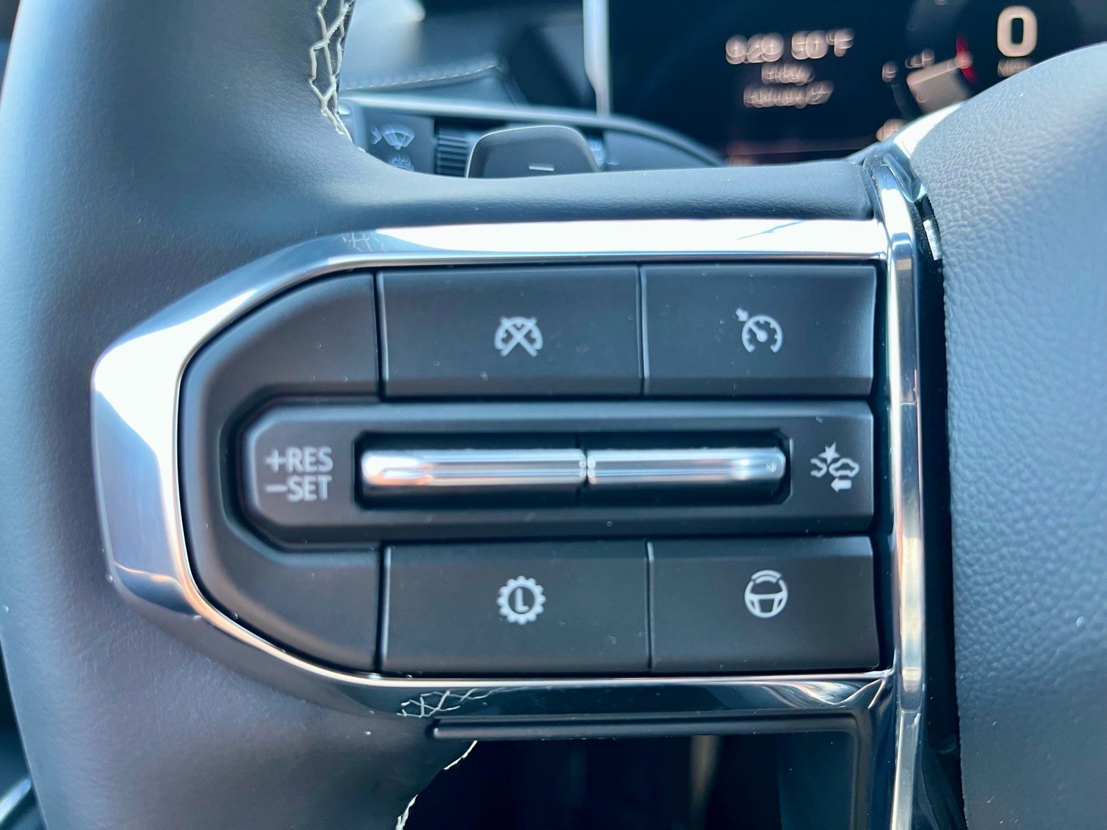 New 2026 GMC Acadia Denali w/ Super Cruise Package image 14