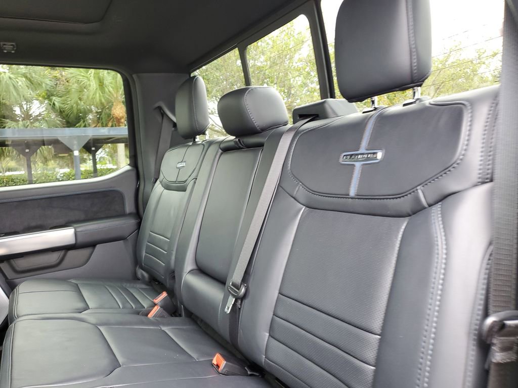 Used 2025 Ford F250 Platinum image 12