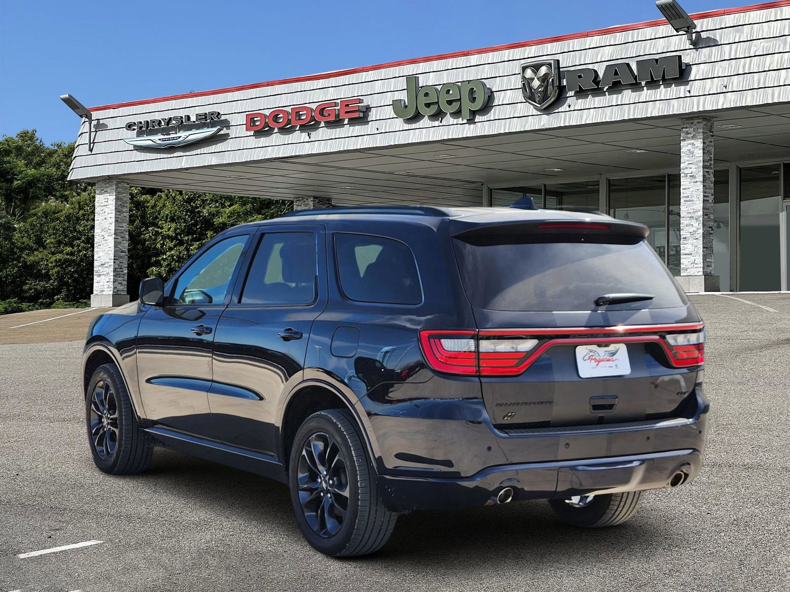 Used 2025 Dodge Durango GT image 5