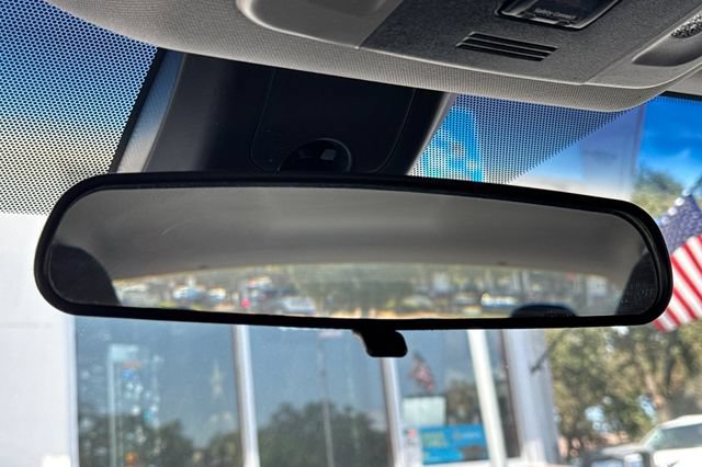 Used 2019 Toyota Camry LE FWD image 25