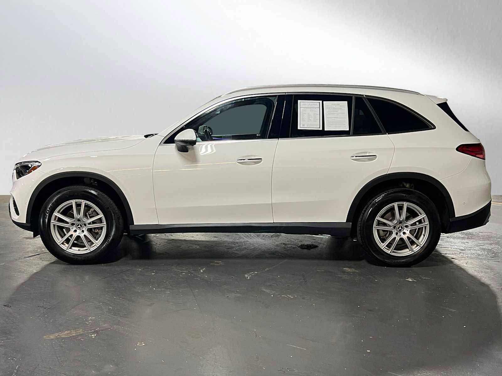 Certified 2023 Mercedes-Benz GLC 300 4MATIC image 6
