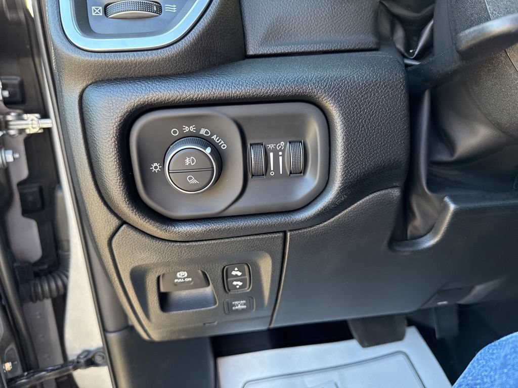 New 2026 RAM 1500 Big Horn AWD/4WD image 18