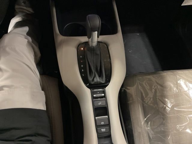 New 2025 Honda HR-V LX image 26