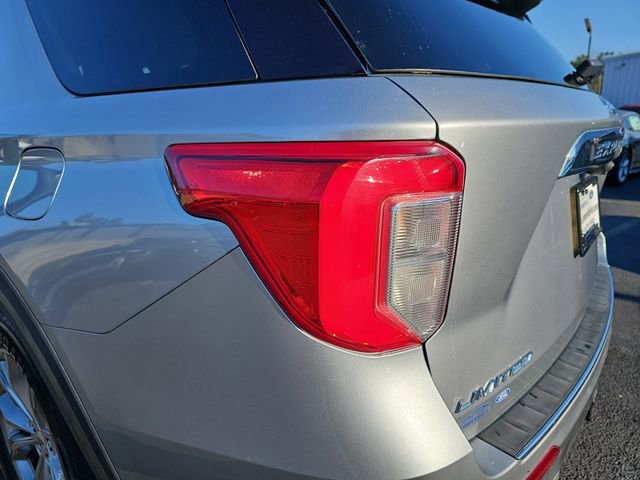 Used 2021 Ford Explorer Limited w/ Equipment Group 301A image 35