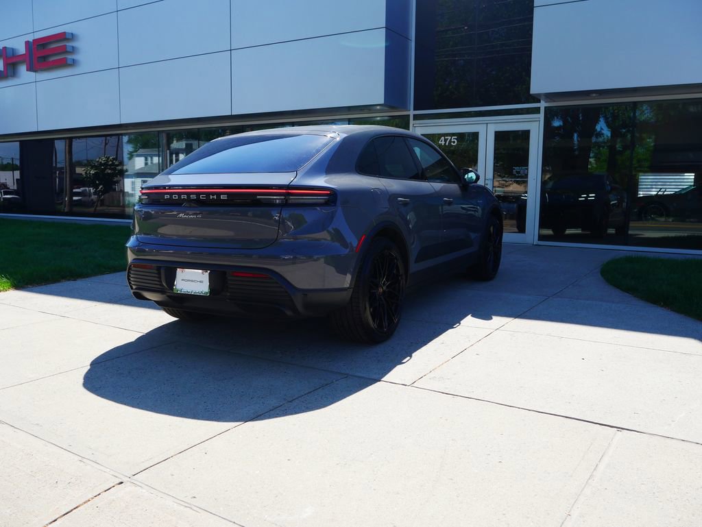 New 2026 Porsche Macan 4 Electric AWD/4WD image 7
