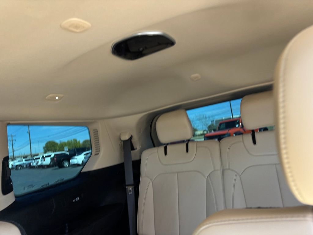 Used 2022 Jeep Grand Cherokee L Limited image 30