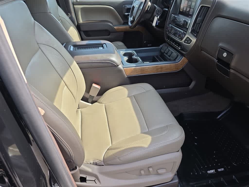 Used 2017 Chevrolet Silverado 1500 LTZ w/ Texas Edition AWD/4WD image 21