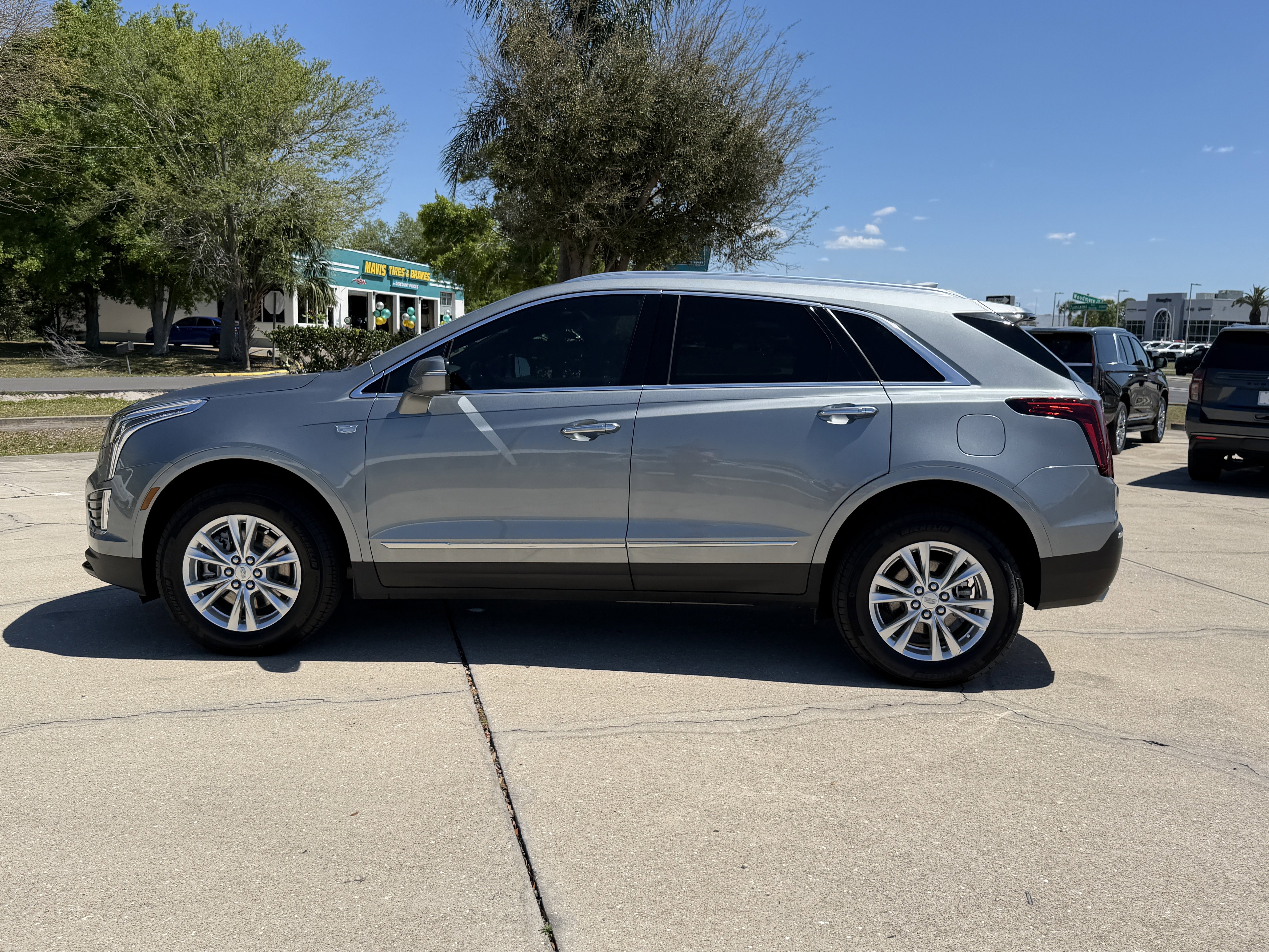 Used 2023 Cadillac XT5 Luxury image 6