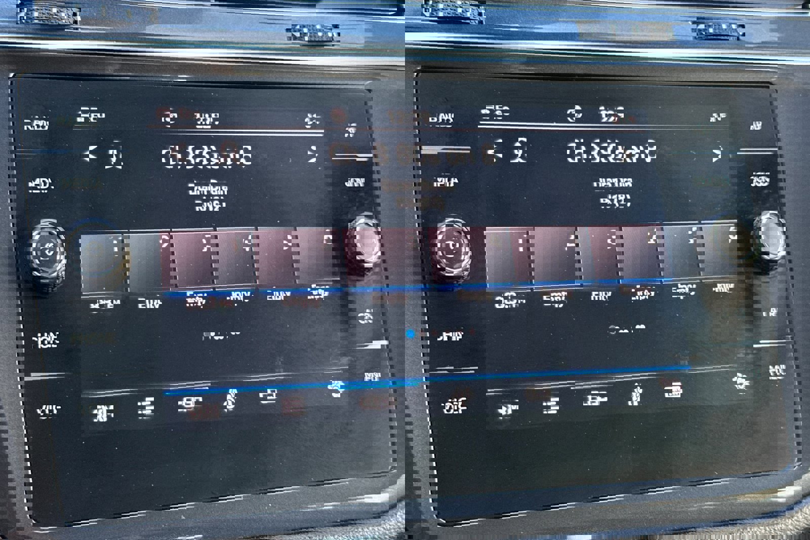 Used 2022 Volkswagen Tiguan SE image 15