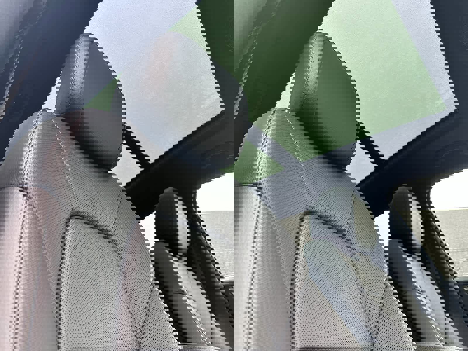 New 2026 Porsche Cayenne image 18