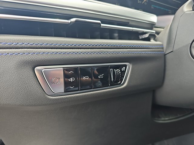 New 2026 Cadillac Escalade IQ Sport 1 w/ LPO, ONYX Package image 28