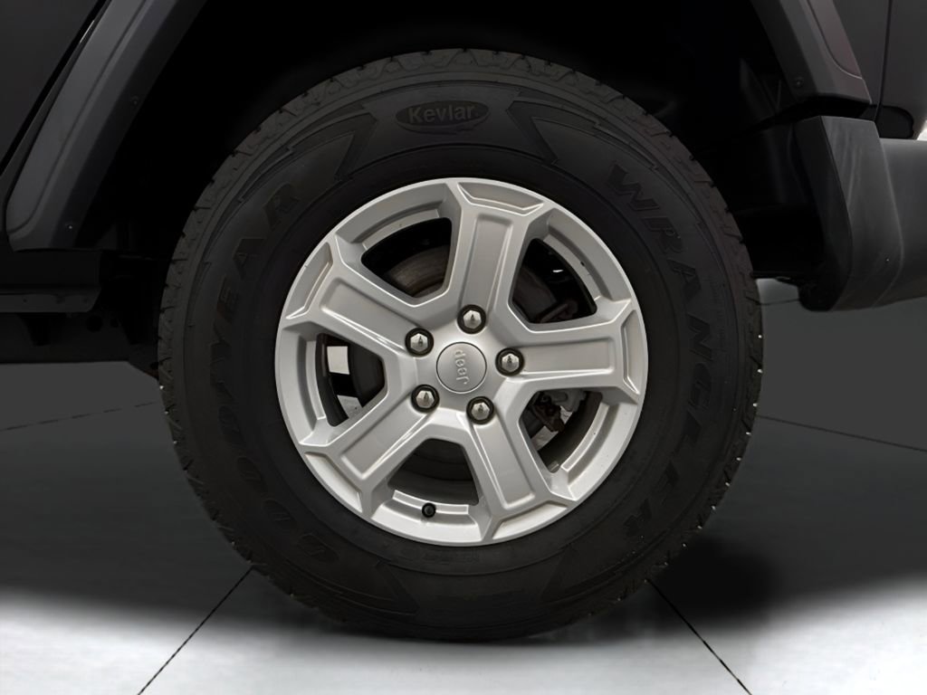 Used 2019 Jeep Wrangler Unlimited Sport S AWD/4WD image 28