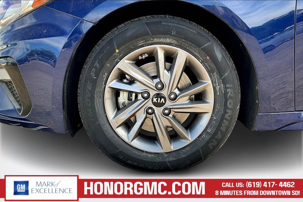 Used 2020 Kia Optima LX image 33