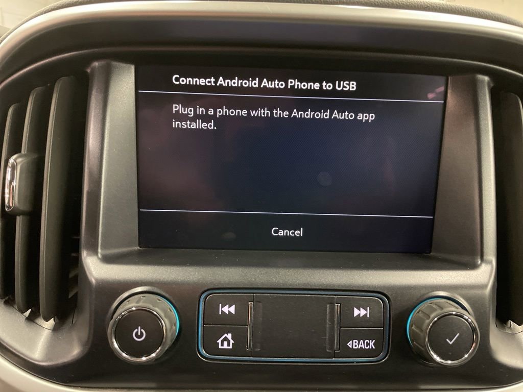 Used 2019 Chevrolet Colorado LT w/ LT Convenience Package AWD/4WD image 16