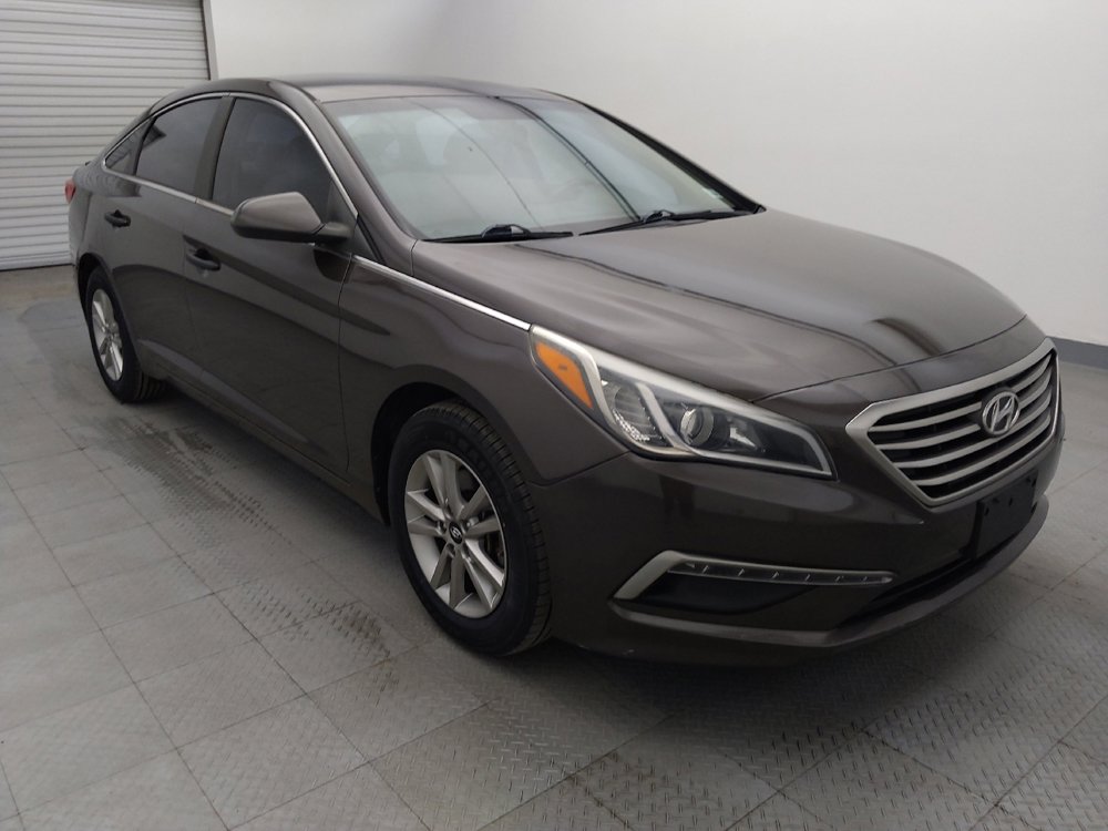 Used 2015 Hyundai Sonata SE image 13