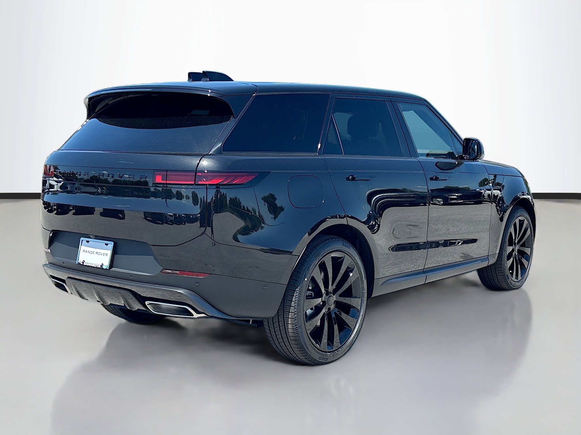 New 2026 Land Rover Range Rover Sport SE AWD/4WD image 5