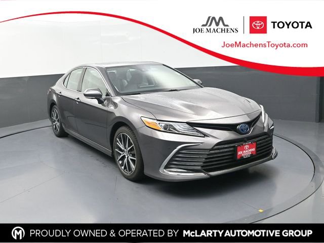 Used 2023 Toyota Camry XLE w/ Navigation Package
