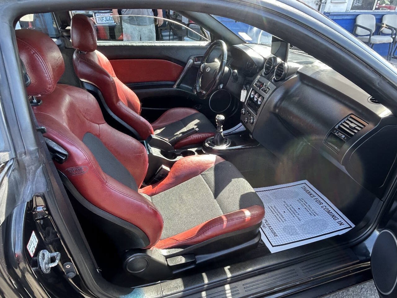 Used 2007 Hyundai Tiburon FWD image 17