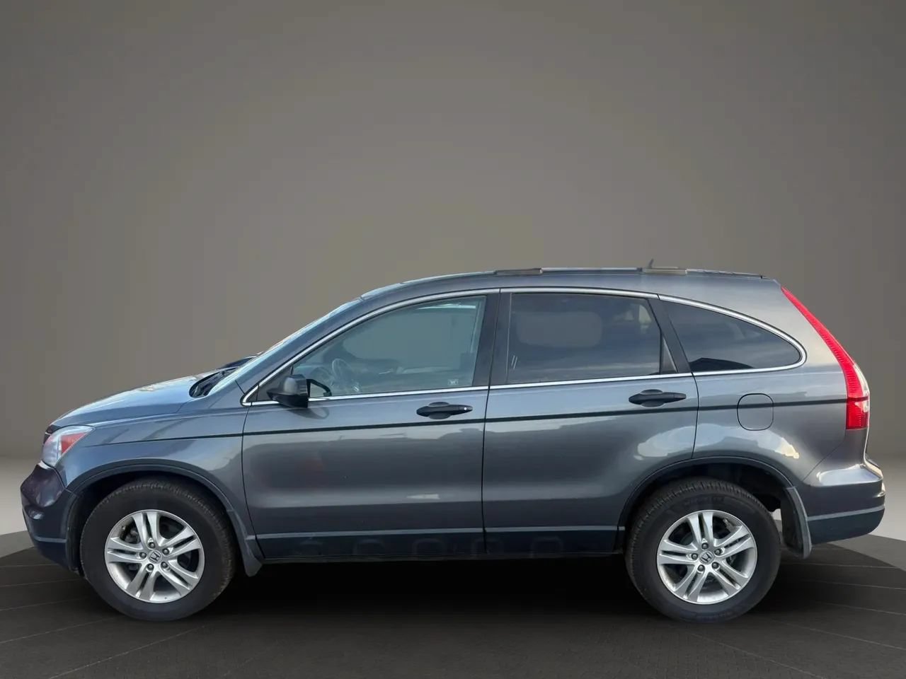 Used 2010 Honda CR-V EX image 2