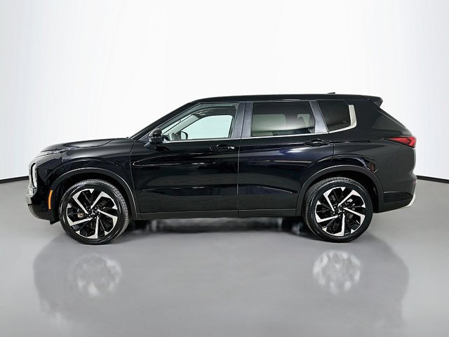 Used 2024 Mitsubishi Outlander SE AWD/4WD image 4