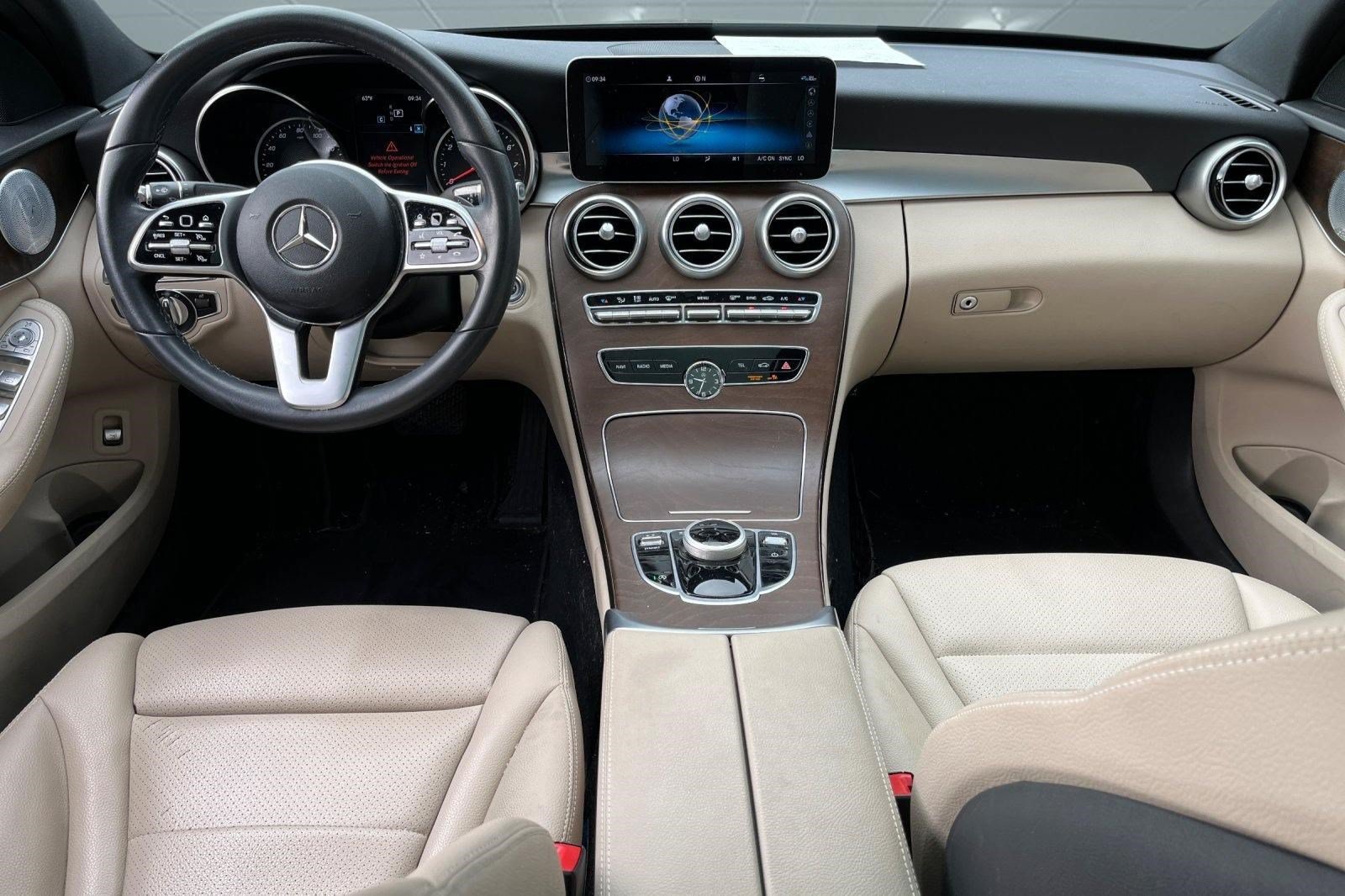 Used 2019 Mercedes-Benz C 300 Sedan image 7