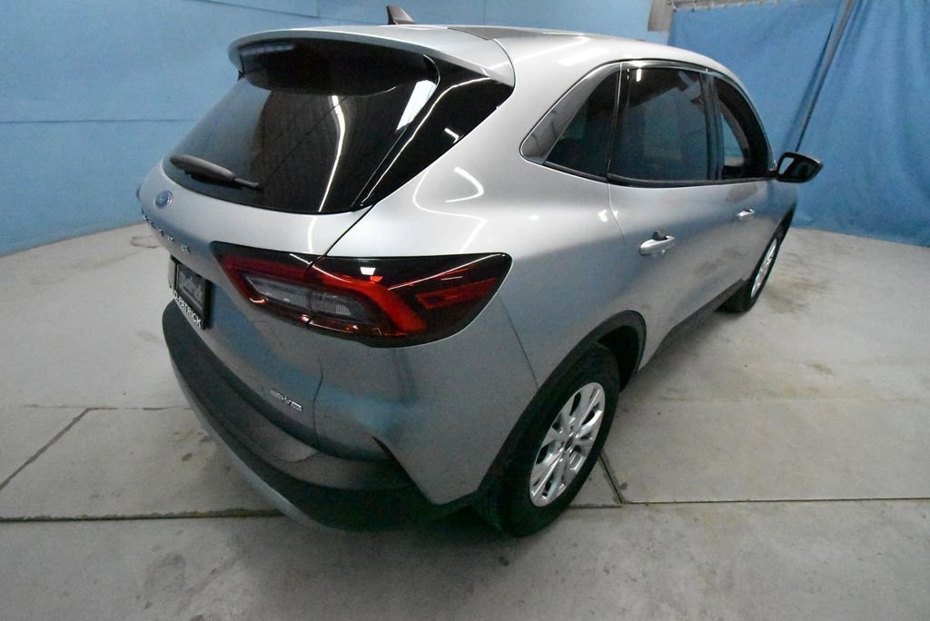 Used 2024 Ford Escape Active image 33