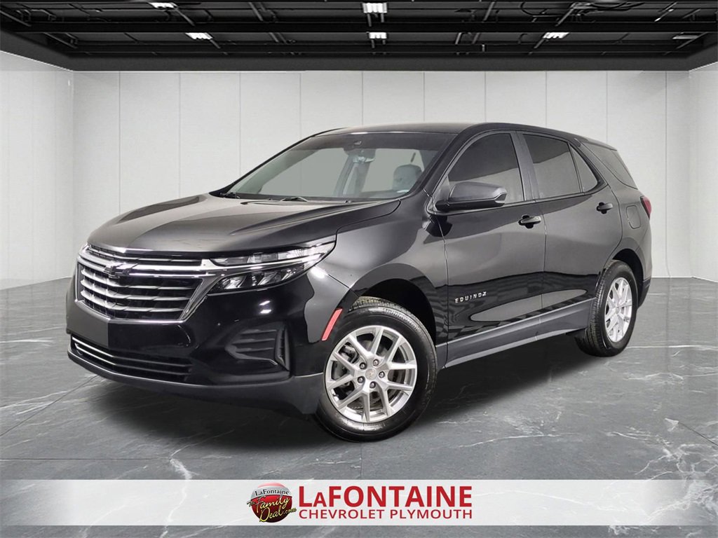 Certified 2024 Chevrolet Equinox LS w/ Driver Confidence II Package image 1
