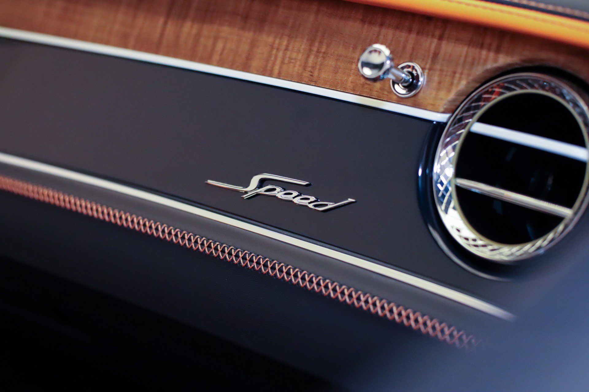 Used 2024 Bentley Continental GT Speed image 39