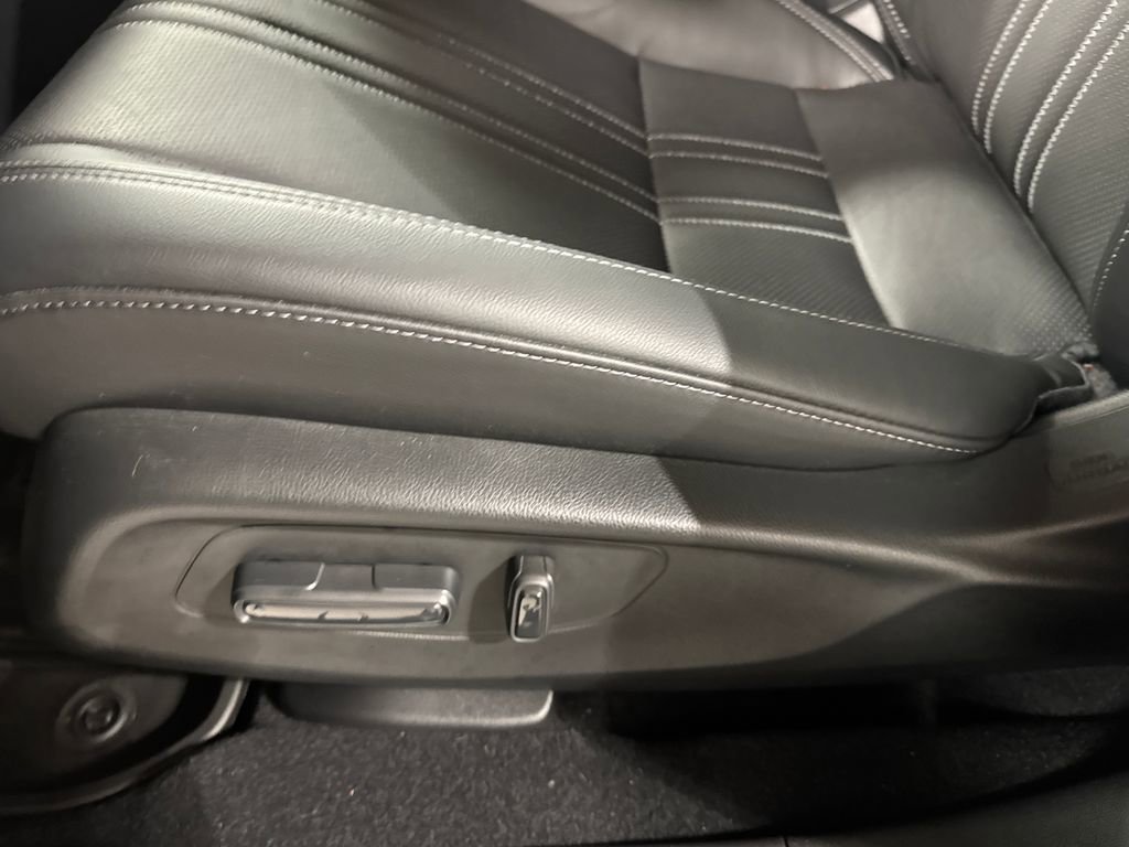Certified 2024 Honda HR-V EX-L image 15