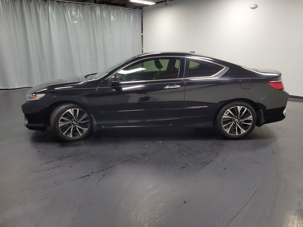 Used 2017 Honda Accord EX-L image 5