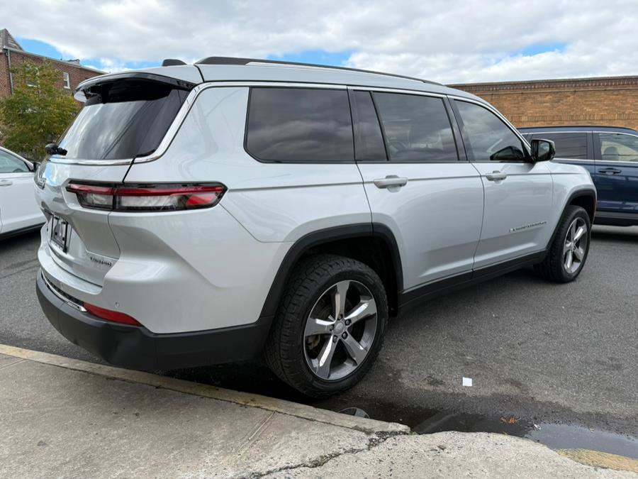Used 2021 Jeep Grand Cherokee L Limited w/ Luxury Tech Group II image 4
