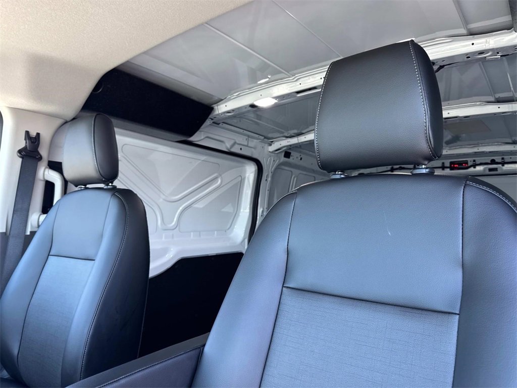 New 2025 Ford Transit 250 Low Roof image 14