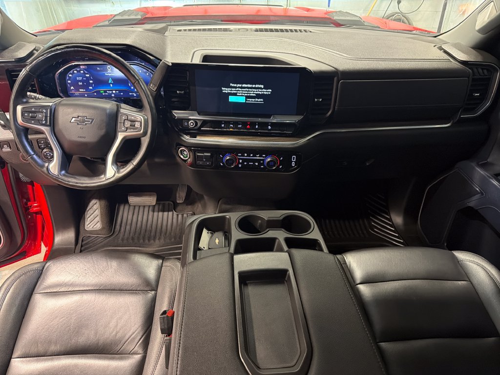 Used 2025 Chevrolet Silverado 2500 LT w/ Trail Boss Package AWD/4WD image 3
