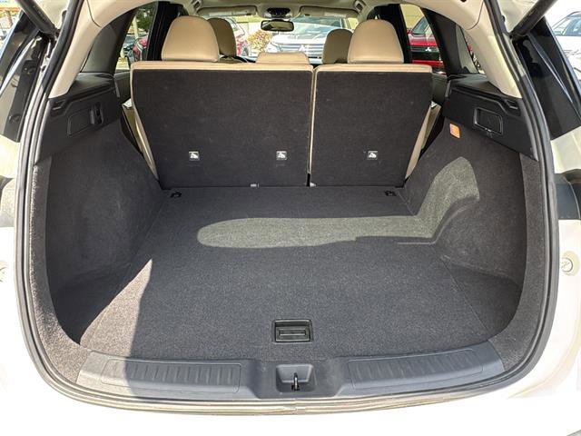 Used 2022 INFINITI QX50 Luxe FWD image 17