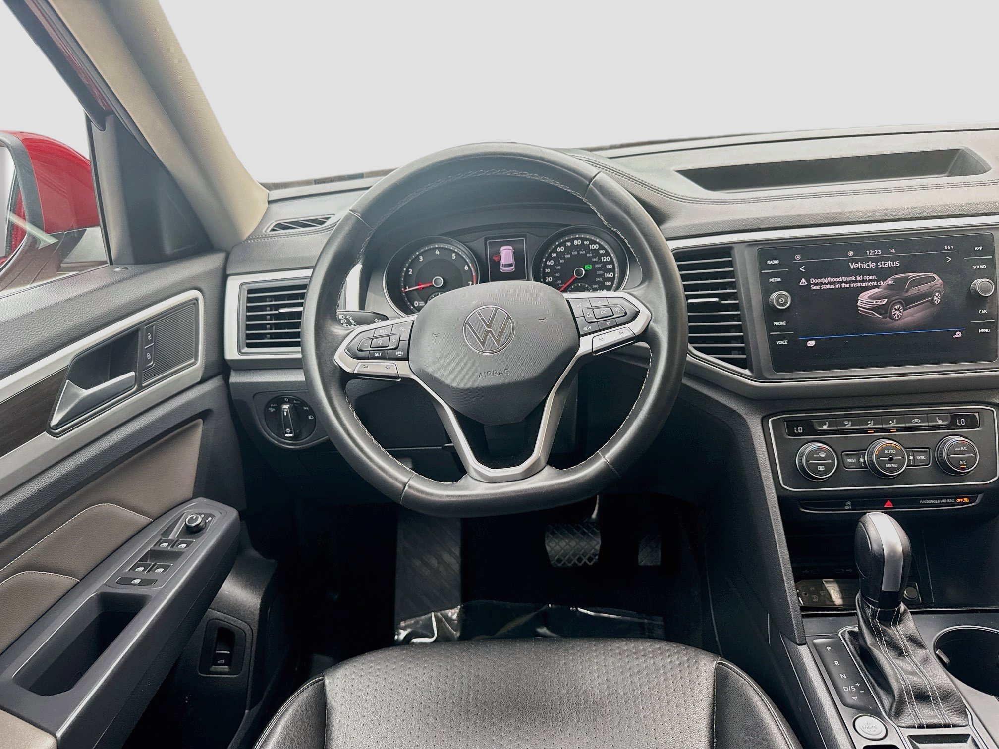 Used 2021 Volkswagen Atlas SE w/ Panoramic Sunroof Package FWD image 21