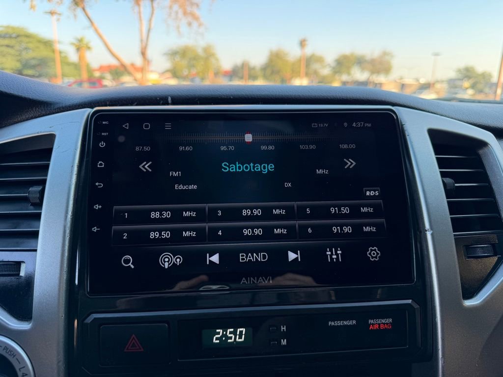 Used 2014 Toyota Tacoma 4x4 Double Cab image 33