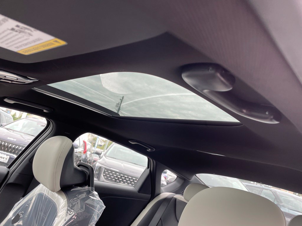 New 2026 Kia K4 EX FWD image 11