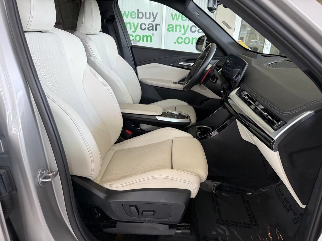 Used 2026 BMW X1 M35i w/ Technology Package AWD/4WD image 22