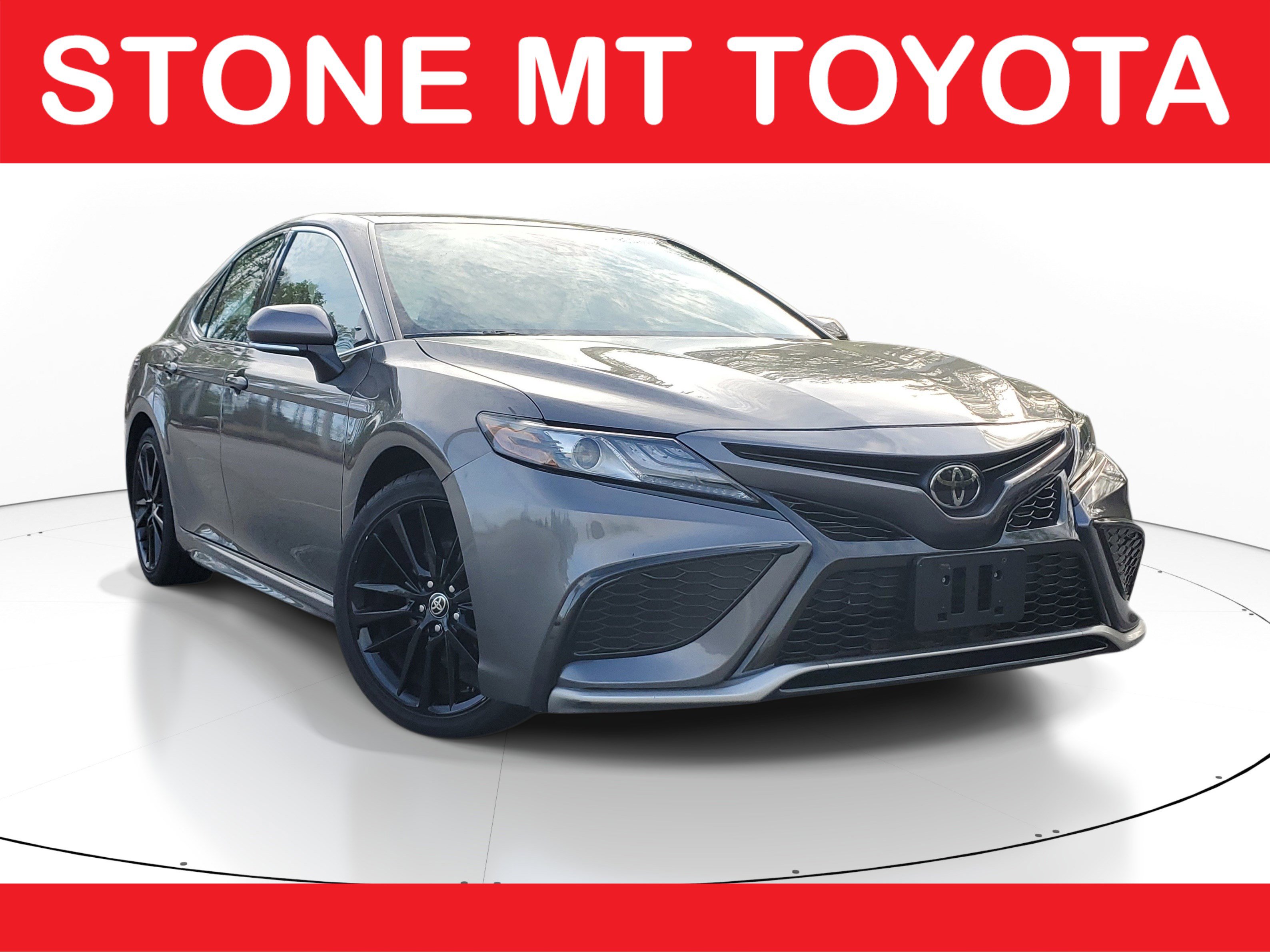Used 2024 Toyota Camry XSE image 1